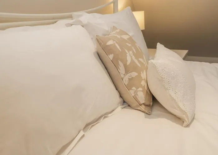 Robins Nest Γουίτμπι